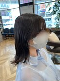 結んでも下ろしても可愛い顔まわり