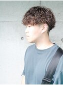 ツイスパセンターパートマッシュ波巻きダウンパーマメンズ目黒