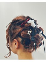 ノーム バイ アウラ(norm. by aura) ヘアアレンジ