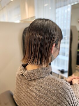 ジエクト アイロ(The Ect ilo) きりっばなしボブ　ストーンボブ　20代30代40代おすすめスタイル