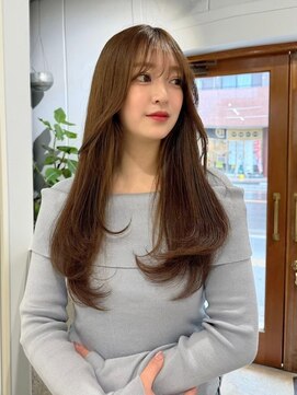 エクラート リュミ 千葉駅前店(ECLART Lumi) スモーキーベージュ◆顔周りレイヤーカット[千葉]