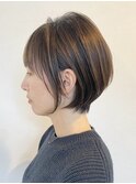 ☆細めハイライトボブフェザーショートマロンベージュ白髪[船橋]