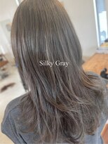 アンダーカバー UNDERCOVER&nbsp;20代_30代_ミディアム_ハイレイヤー_グレー_透明感カラー