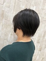 オルネア(Ornea)&nbsp;軽めのショートボブスタイル！吉年