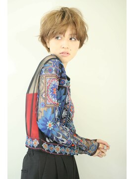 フォルテ 表参道店(FORTE) 無造作ウェーブ エアリーショート