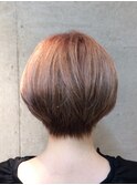 ショートボブ