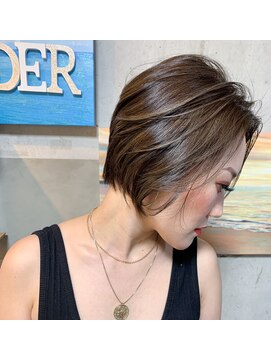 ビーチ(Beach) ハンサムショート×ハイライトカラー