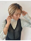 ハイトーン丸みショートヘアー♪
