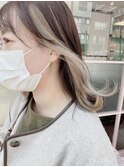 【トレンド】シルキーベージュインナーカラー　ミディアムヘア
