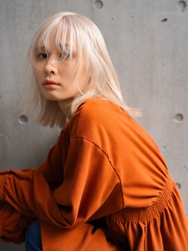 デビュー ヘアーメイク 切りっぱなしボブエアリーロング美髪ピンクブラウン浦添宜野湾