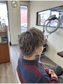 ホワイトベージュカラー