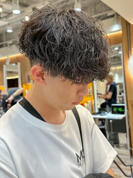 ルースト 渋谷店(ROOST) マッシュ×波巻きスパイラル