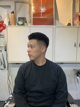 メリケンバーバーショップ フクオカ(MERICAN BARBERSHOP FUK) べリーショートダークアッシュニュアンスパーマ韓国マッシュ