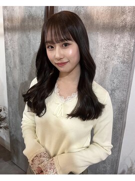 ムージー(moug) ダークブラウン/暗髪/韓国/広島/袋町