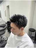 刈り上げスパイキーショート