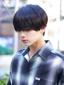 ナチュラル 渋谷(NATURAL) フェザーパーマ/スパイキーショート/サーフカール[メンズ/渋谷]