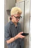 ブロンドスパイキーショート、スパイキーショート