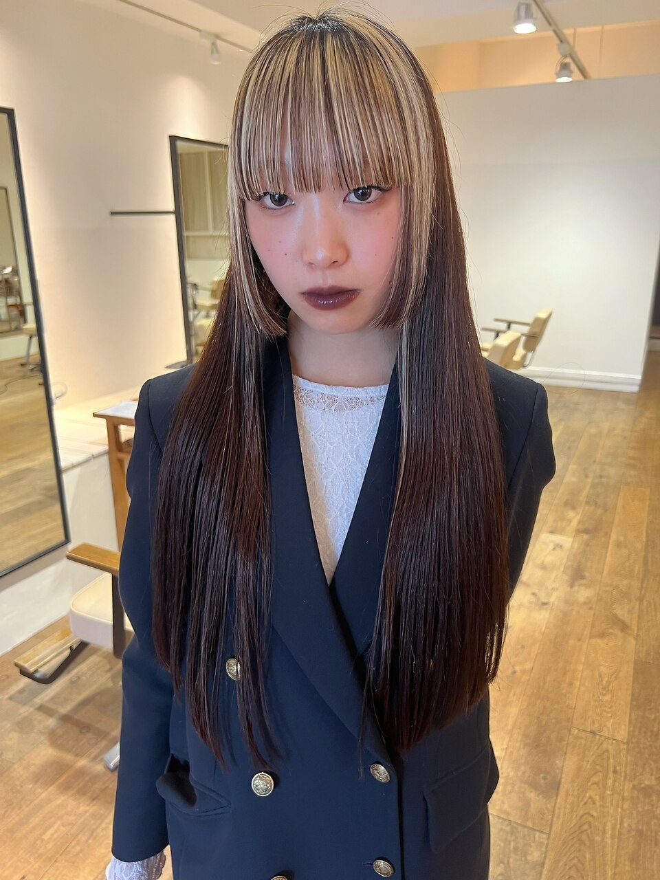 ロング×顔周りモードレイヤー：L131357832｜ナックアベノ(knack abeno