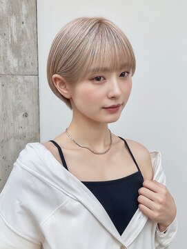 ミルクティー×ショートボブ