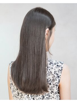 アリー 原宿 表参道(ALLY) ALLY宍戸　ブリーなしカラーで叶うチャコールグレージュ