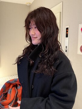 ノラギンザユー(NORA GINZA/U) ロングウルフウフルカットレイヤーカットパーマ