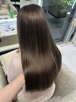 シーナ バイ マグ(siina. by Mag)&nbsp;夏カラー髪質改善トリートメント透明感アッシュカラー暗髪で艶髪