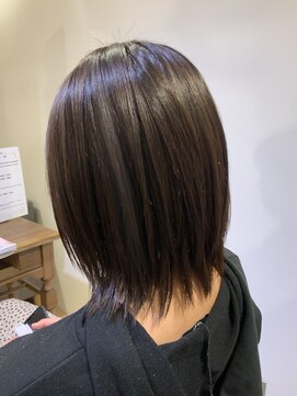 ユーネリー(U-NERY) 外ハネスタイル