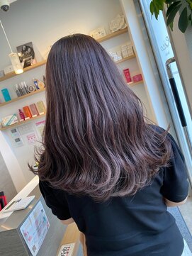 ナンバー イル デュッカ 札幌(N° il duca) 大人かわいいくびれミディラベンダーインナーカラー