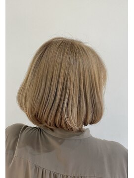 シャンプーボーイ セントラル 博多(SHAMPOO BOY central) ミルクティベージュ