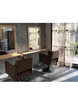 【神戸/名谷】お客様に寄り添う提案力に定評のある実力派サロン◆落ち着いて過ごせる空間も魅力♪