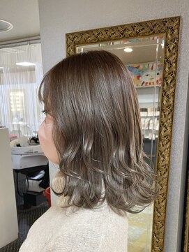 シャンプーボーイ 宮崎駅前店(SHAMPOO BOY) ハイトーングレージュ(^^)