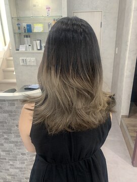 モダンメイド 四条烏丸(modern made) 髪質改善前髪ありイメチェン 20代30代40代50代 ショートボブ