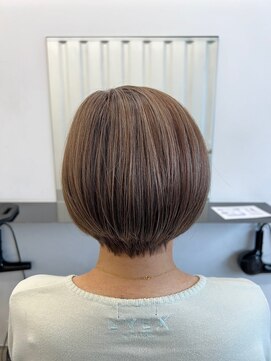 ココ 本八幡(KOKO) ★デザインカラー/レイヤーカット/ウェットヘアオリーブベージュ