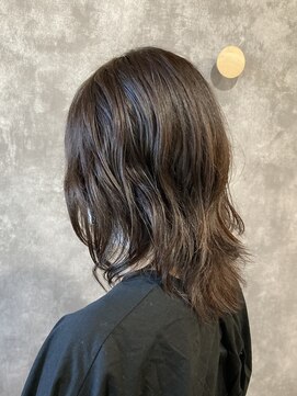 エフアイケー ヘア アンド ビューティ(F.I.K hair&beauty) ＊くびれウルフ＊