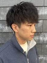 ヒュイル バイ ニアウ(Hwyl by Niau) メンズマッシュパーマツイストパーマスパイラルパーマ刈り上げ