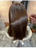 イシン(ISIN)&nbsp;黒髪/縮毛矯正/髪質改善/ヘルシーロング[保土ヶ谷]