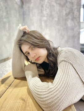 アクター(actor) 前髪/似合わせカット/フェミニンカラー/ウェーブミディアム/原宿