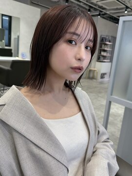 キートス(Kiitos) ヘイリーボブグレージュ顔まわりカット小顔カット梅田ボブ