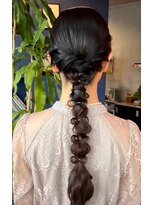トータルヘアサロンカマダ&nbsp;ローポニータイトな編みおろし