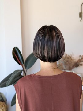 シーソー(SEA SAW) ミニボブ/アンブレラブリーチハイライト