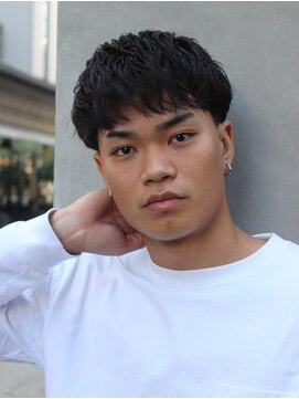 フリークバーバーショップ 河原町三条店(FREAK BARBER SHOP) サーフカール/スパイキーショート/フェザーパーマ/河原町三条