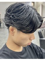 グロップ 町田(GLOP)&nbsp;簡単に出来る毛流れニュアンスパーマ/メンズパーマ