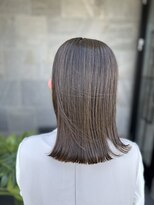 メゾン アヴァロ(Maison Avallo)&nbsp;大人女性のアッシュグレージュヘア
