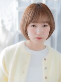 ミルクティーベージュ/丸みショートボブ/小顔カット/ハイトーンg