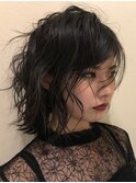 黒髪ミディアム