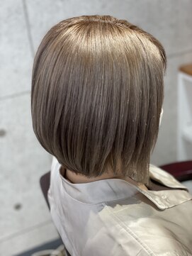 リエコー(RE'ECHO) 外国人風ブロンドベージュ♪/カット/ダブルカラー/髪質改善/韓国