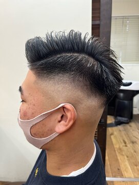 バーバーショップテト(barber shop tete) 7:3スキンフェード