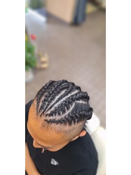 カットサロン みき コーンロウ