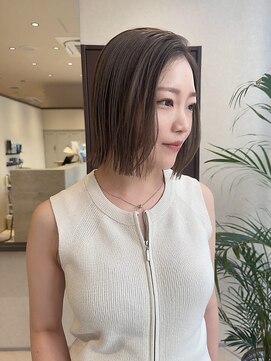 ジアン バイ ミルボン 西宮ガーデンズプラス(GIEN by milbon) ショートボブ/切りっぱなし/透明感カラー