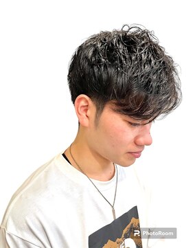 銀座マツナガ 神田店 ツーブロックさわやかビジネスマンセンターパート人気モテ髪